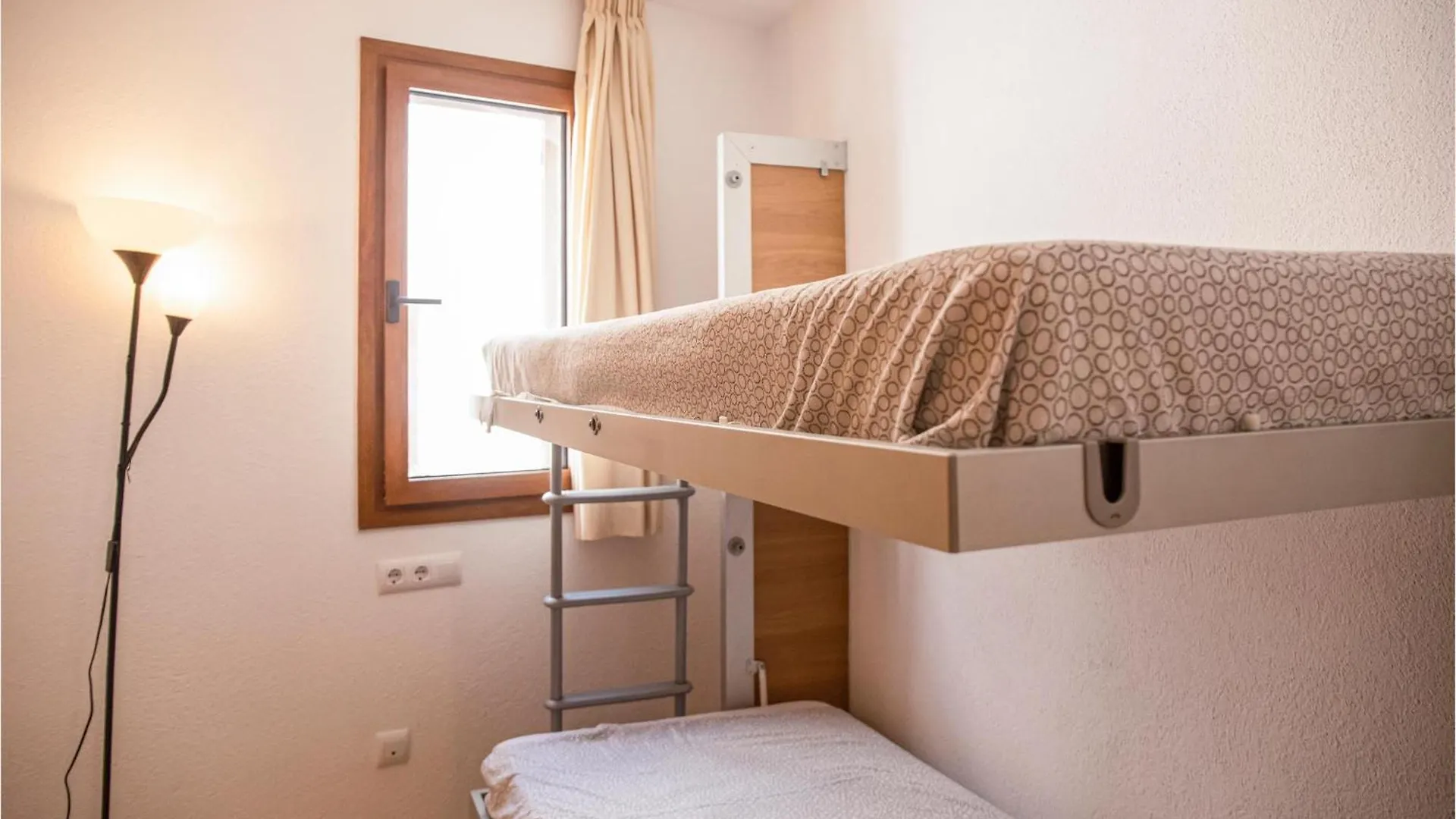 Nice Apartment In Tossa De Mar, Girona With Wifi Spain
