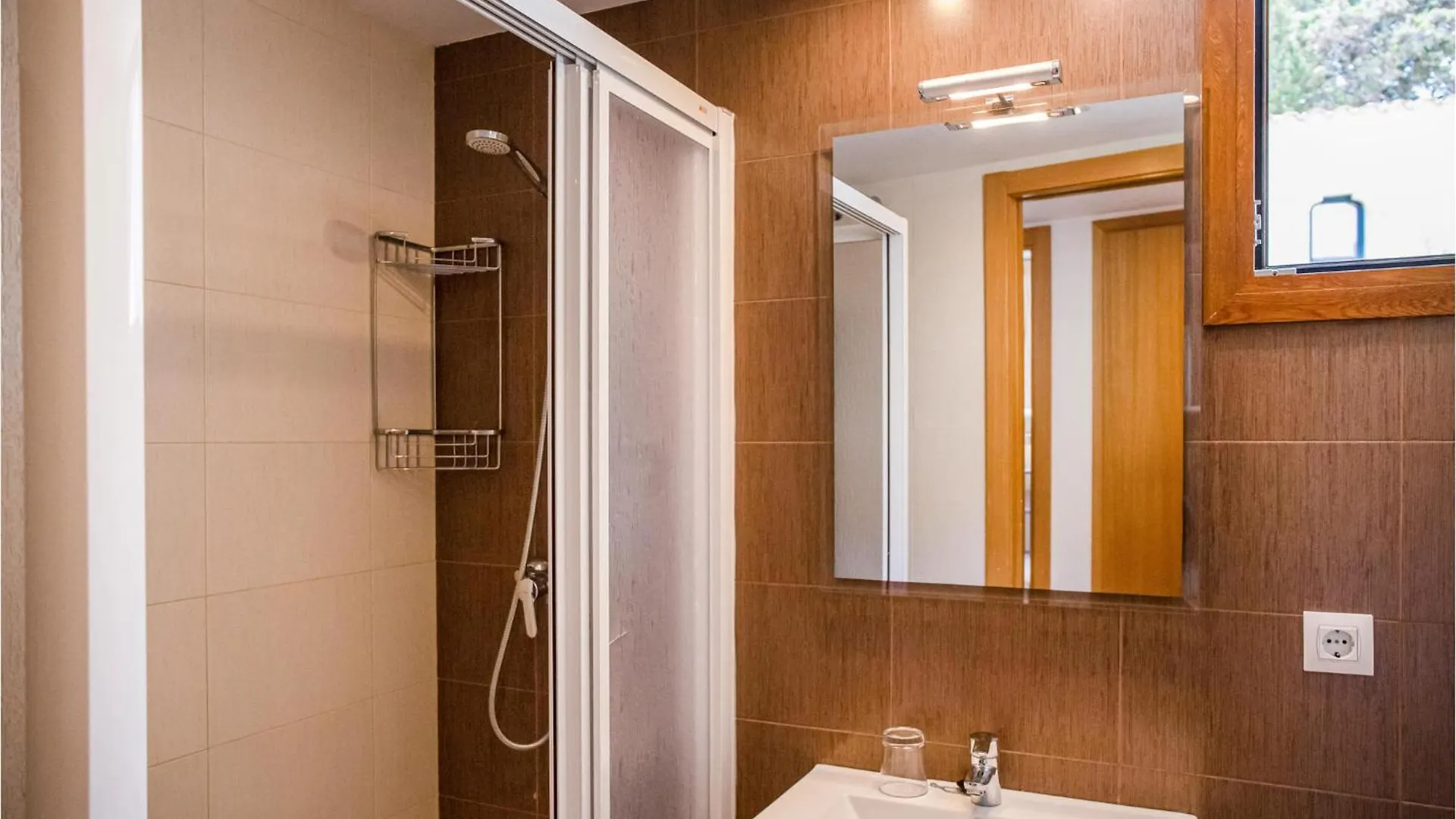 Nice Apartment In Tossa De Mar, Girona With Wifi Spain