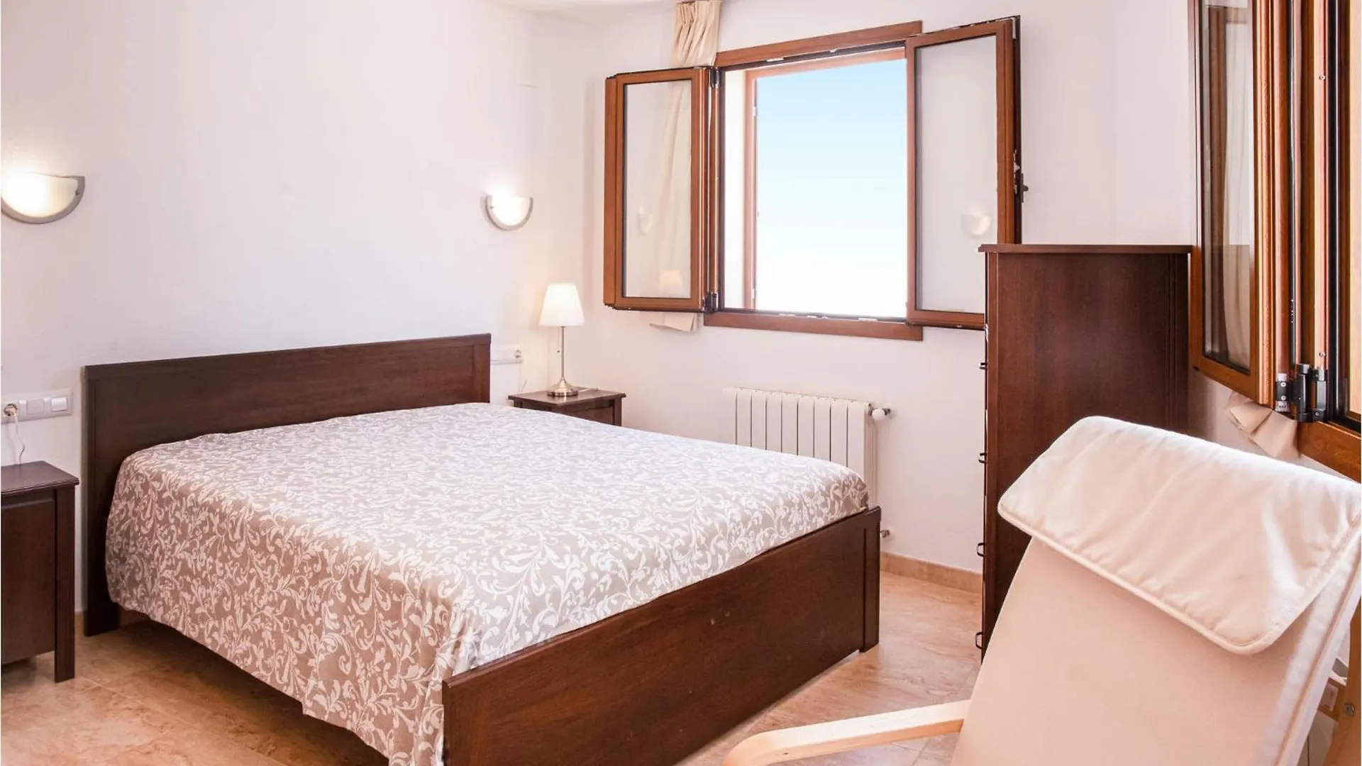 Nice Apartment In Tossa De Mar, Girona With Wifi 0*,